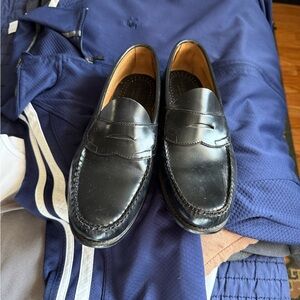 Classic GH BASS weejuns Black Leather Penny Loafers - Men
